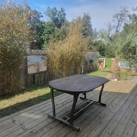 Villa Proche Plage, Equipee, 2 Chambres, Terrasse Avec Bbq, 4 Pers. - Fr-1-648-63 *
